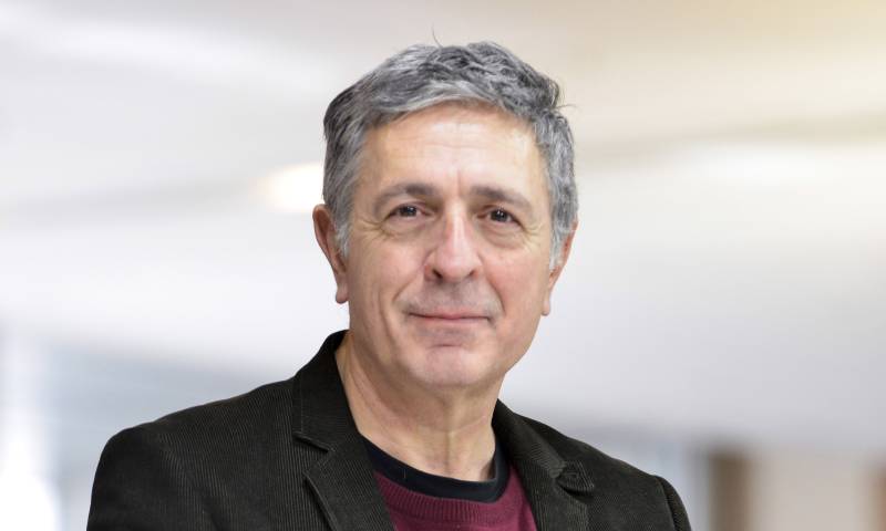 "Tax the rich" - Φορολογήστε τους Πλούσιους!