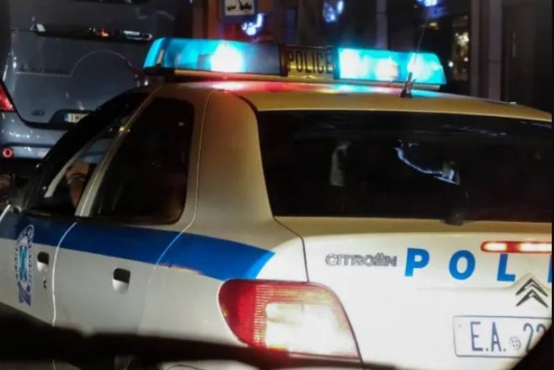 53χρονος εξαπατούσε πολίτες με το πρόσχημα πώλησης σε χαμηλές τιμές κατασχεμένων οχημάτων και ηλεκτρονικών συσκευών