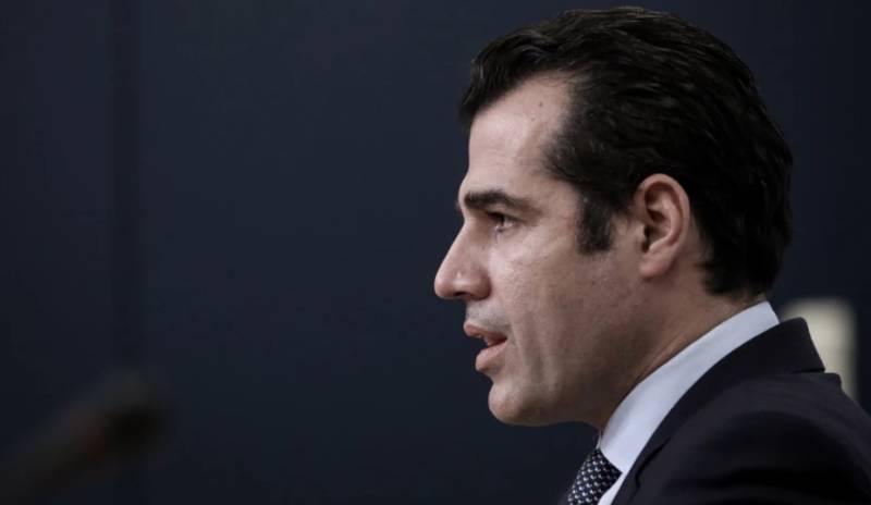 Πλεύρης: Πάμε σε «κανονικό» Πάσχα - Τον Μάρτιο θα αρθούν τα περισσότερα μέτρα