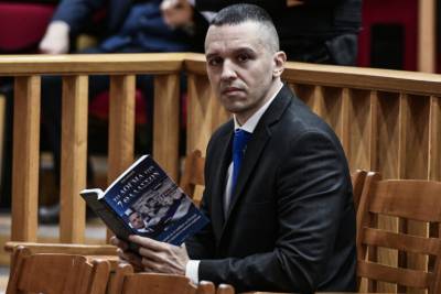 Ο Ηλίας Κασιδιάρης δήλωσε πως θα είναι υποψήφιος στην Α’ Αθηνών (βίντεο)