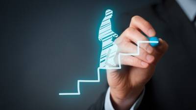 5,5% αυξήθηκε το ΑΕΠ στην Ελλάδα το 2022, σύμφωνα με την ΕΕ