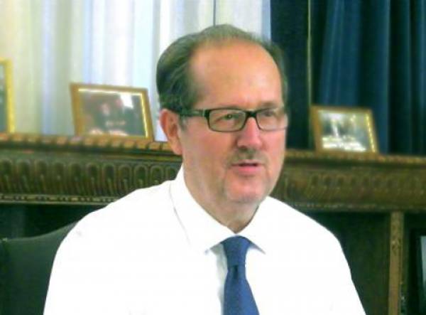 Απάντηση Νίκα σε άρθρο του Θ. Λαγού