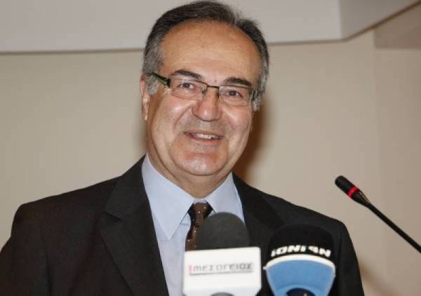 Βολές Κοσμόπουλου σε Βασιλόπουλο για τη διαχείριση απορριμμάτων