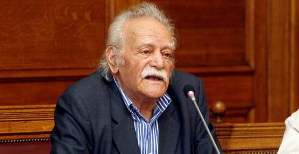 Γλέζος: Όσοι εμποδίσουν την ανεξαρτησία του λαού θα σπάσουν τα μούτρα τους (βίντεο)