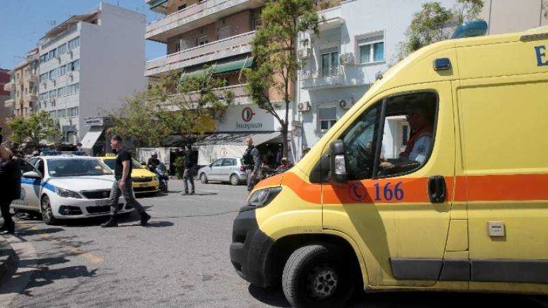 Στον Ερυθρό Σταυρό, με ελαφρά τραύματα τα πέντε άτομα που πυροβόλησε 89χρονος στον ΕΦΚΑ Κεραμεικού και στο Εφετείο