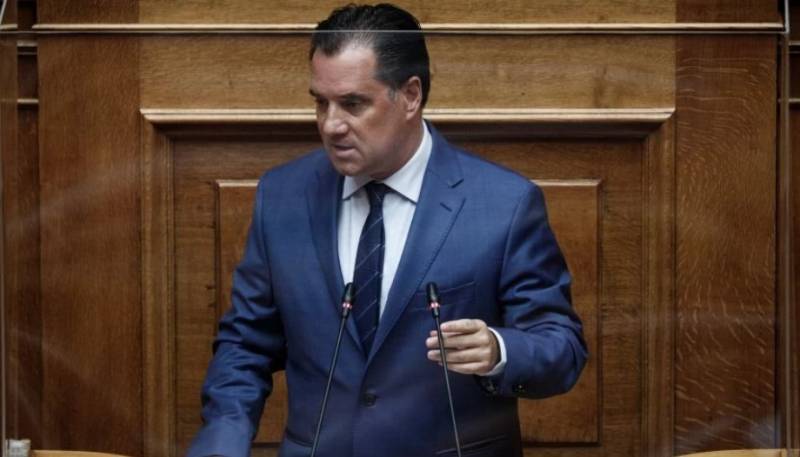 Γεωργιάδης: Δεν έχουν διαπιστωθεί αυξήσεις στις χρεώσεις των τραπεζών