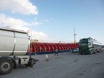 Μεσσηνιακό πυρηνέλαιο με καράβι στην Ισπανία