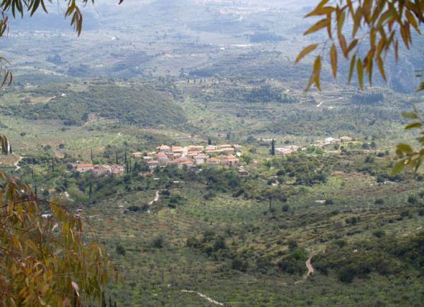 Κατρούγκαλος και Κοζομπόλη περιόδευσαν στη Δυτική Μάνη