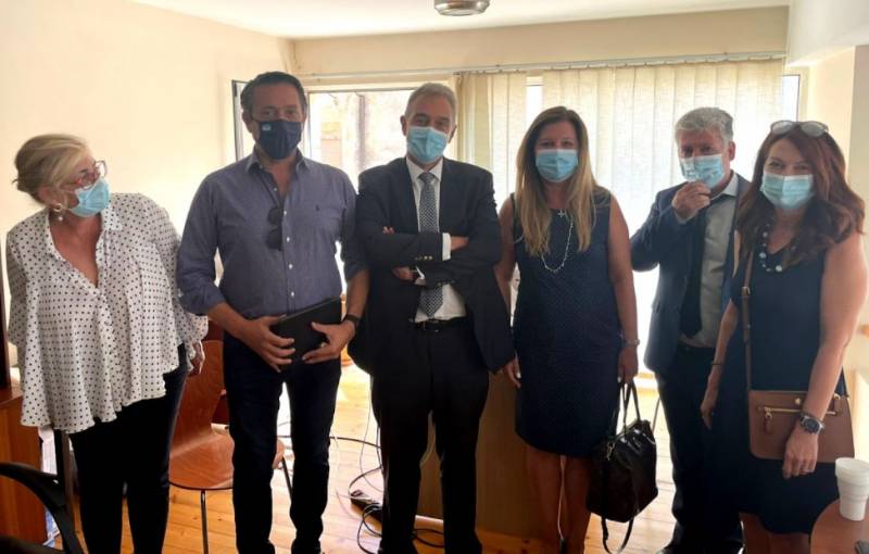 Συνάντηση Μαντά - Κοτσώλη: Ψάχνουν λύση για το Κτηματολόγιο