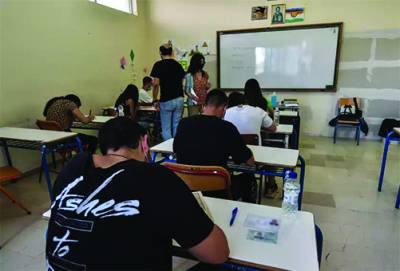 Πανελλήνιες 2022: Πώς θα γίνει η διακίνηση των γραπτών - Πότε θα φυλάσσονται σε χρηματοκιβώτια και σε αστυνομικά τμήματα