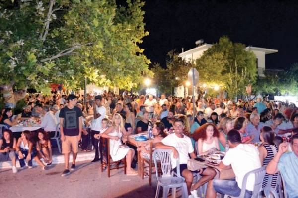 Κοσμοπλημμύρα στη Γιορτή της Μπάμιας στην Τριφυλία