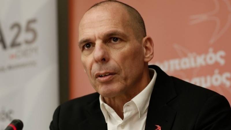 Βαρουφάκης: &quot;Καλούμε τους προοδευτικούς ανθρώπους σε προγραμματική συστράτευση χωρίς ηγεμονίες&quot;