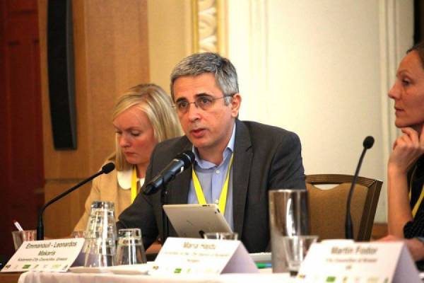 Μάκαρης: "Οι ανείσπρακτες οφειλές προς τον Δήμο Καλαμάτας και οι διαχρονικές ευθύνες της δημοτικής αρχής"