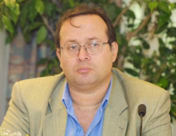 Το ΠΑΣΟΚ Μεσσηνίας αποχαιρετά τον Βασίλη Οικονομόπουλο