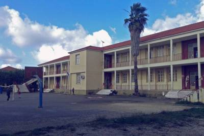 Αποξήλωση αυθαίρετων κατασκευών μπροστά από το Γυμνάσιο Γαργαλιάνων