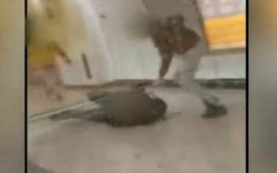 Στη Δικαιοσύνη οι ανήλικοι συλληφθέντες για τον ξυλοδαρμό στο μετρό - Τι ισχυρίζονται - Ποιός ο ρόλος του ειδικού φρουρού