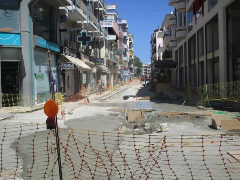 Καλαμάτα: Απαλλαγή τελών για επαγγελματίες Ιατροπούλου