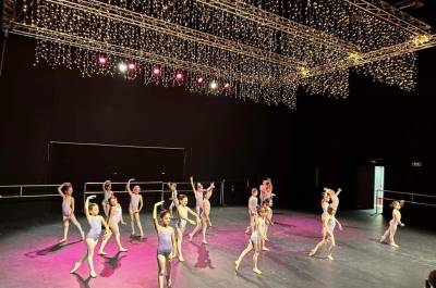 Ανοιχτά μαθήματα στη Δημοτική Σχολή Χορού Καλαμάτας