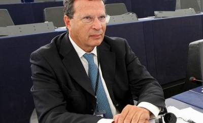 Κύρτσος: &quot;Το παρελθόν κυνηγάει Τσίπρα και κυβέρνηση&quot;