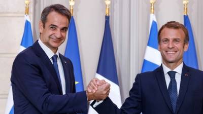 Επίσκεψη Μακρόν στην Αθήνα: Ανανέωση της ελληνογαλλικής στρατηγικής συνεργασίας στην ασφάλεια και την άμυνα