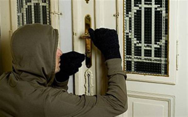 Κλοπές και διαρρήξεις στα χωριά του Δήμου Καλαμάτας