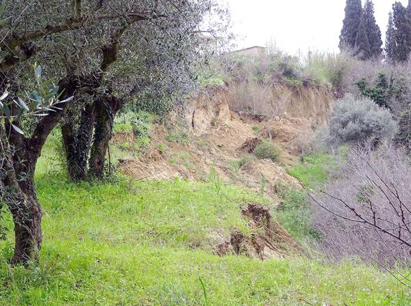 Μεγάλη κατολίσθηση στο Φλόκα Τριφυλίας