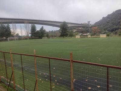 Τι γίνεται με το γήπεδο “Γιώργος Λουκαρέας”;