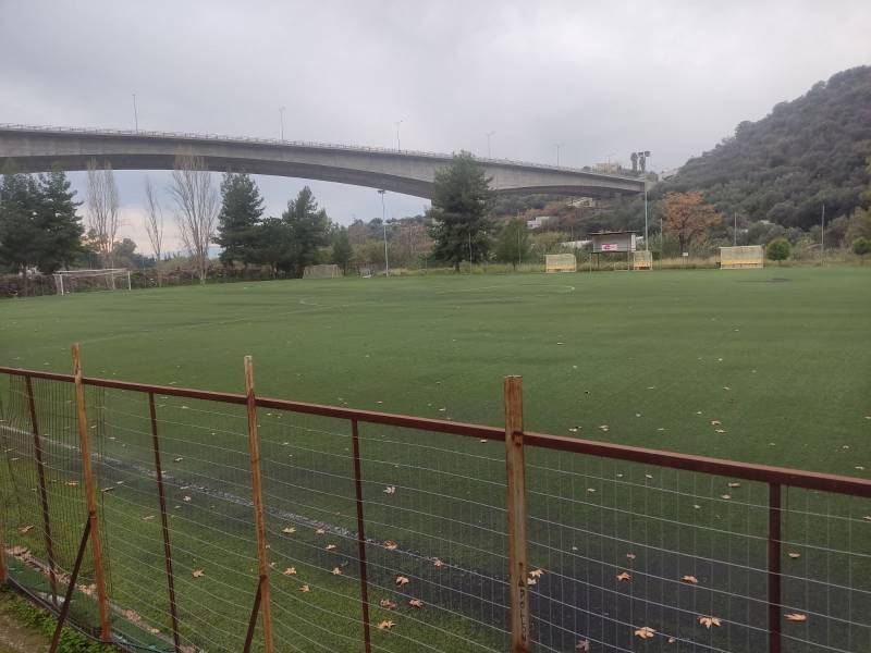 Τι γίνεται με το γήπεδο “Γιώργος Λουκαρέας”;