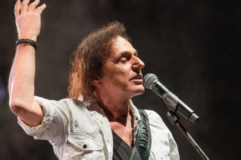 Σήμερα η συναυλία του Βασίλη Παπακωνσταντίνου στην Καλαμάτα