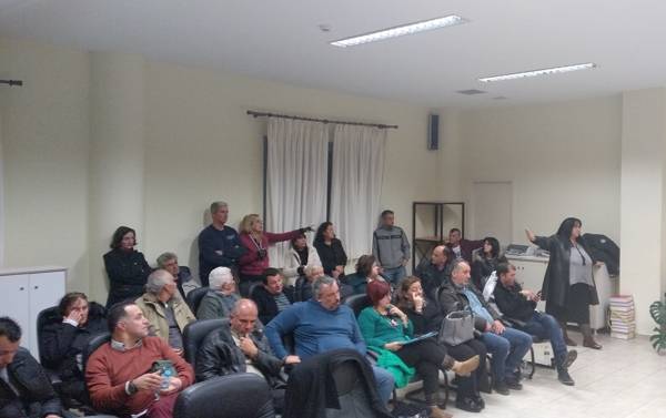 Εντάσεις και αποχωρήσεις στο Δημοτικό Συμβούλιο Τριφυλίας