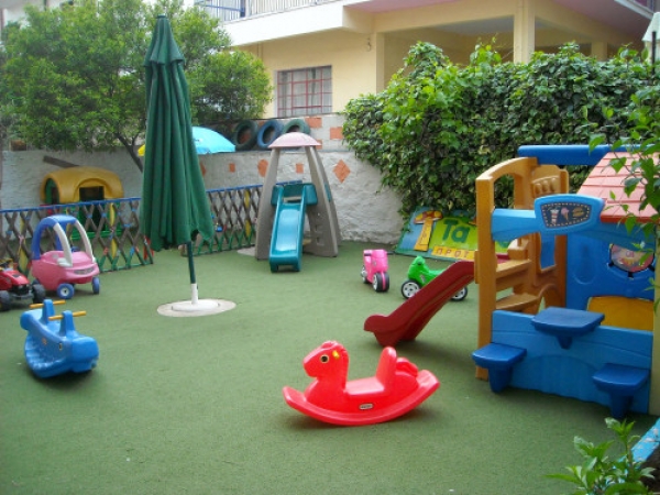 Αιτήσεις για εγγραφές στους βρεφονηπιακούς