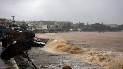 Κακοκαιρία στην Κρήτη: Κλειστά τα σχολεία για δυο μέρες στον δήμο Σητείας (βίντεο)