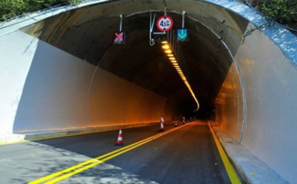 Κυκλοφοριακές ρυθμίσεις στη σήραγγα Αρτεμισίου