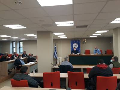 Καλαμάτα: Αναπλάσεις χωρίς κυκλοφοριακή μελέτη για να προλάβουν το Ταμείο Ανάκαμψης