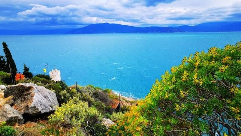 Ανοδος της θερμοκρασίας με πρόσκαιρες νεφώσεις