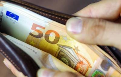 Πότε και πόσο αυξάνεται ο κατώτατος μισθός - Ποια επιδόματα «συμπαρασύρει» (Βίντεο)