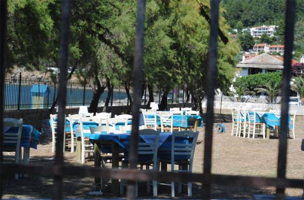 Τα ίδια θα τους πουλήσουμε και φέτος; | Θέμος Ρίζος