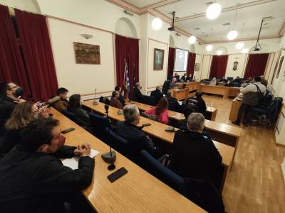 Δήμος Καλαμάτας: Διαβούλευση για σχέδιο μάρκετινγκ για τον τουρισμό