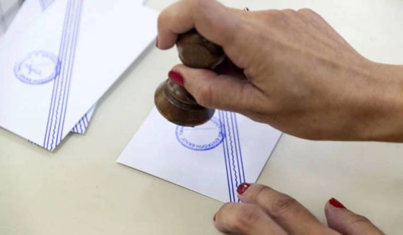 Νέα δημοσκόπηση: Με ισχυρό προβάδισμα 14,6% η ΝΔ