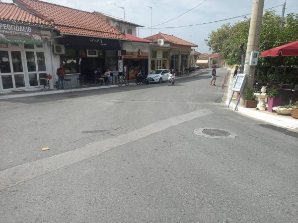 Διαμαρτυρία στη Χώρα για την έλλειψη ασθενοφόρου