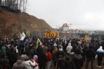 Βίντεο από την στιγμή των επεισοδίων στις Σκουριές