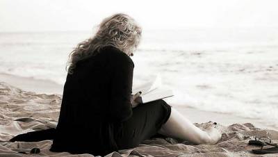 Ειδικοί βρήκαν πώς η εμμηνόπαυση συνδέεται άμεσα με άνοια