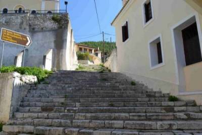 Συμπληρωματική σύμβαση για ανάπλαση Ανω Πόλης Κυπαρισσίας