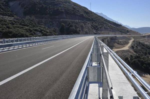 Επιστολή Νίκα στον Καραμανλή: Ζητεί χρηματοδότηση του νότιου τμήματος της Αδριατικής Οδού