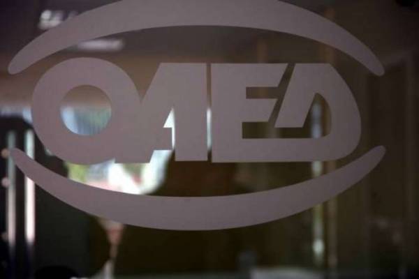 Από αύριο το δώρο στους επιδοτούμενους άνεργους 