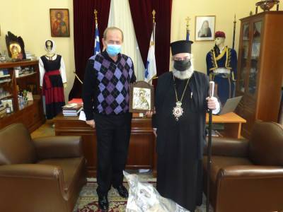 Επίσκεψη του μηροπολίτη Χρυσόστομου Γ' στο δημαρχείο Ανατολικής Μάνης (φωτογραφίες)
