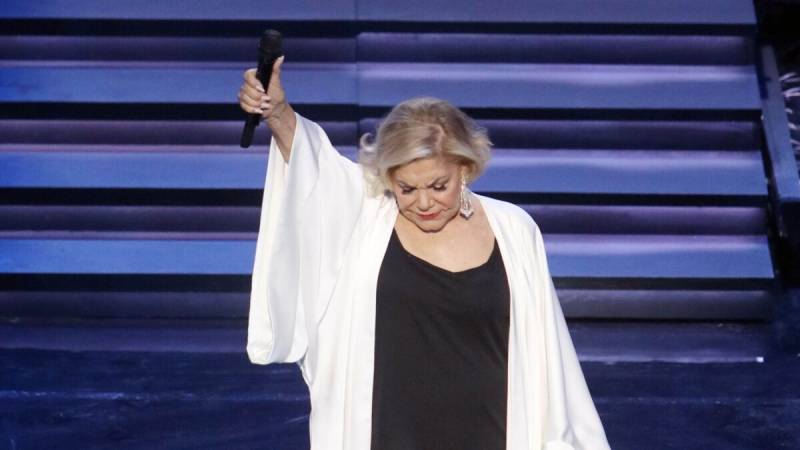 Οι δύο καλλιτέχνες που θα εκφωνήσουν τους επικήδειους στην κηδεία της Μαρινέλλας