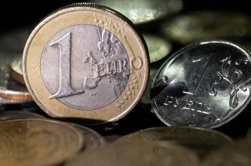 Ενισχύονται τα Ελληνικά ομόλογα - Στο 1% το περιθώριο με τα Γερμανικά