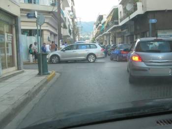 Τροχαίο στη διασταύρωση Λακωνικής και Παλαιολόγου