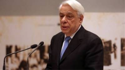 Πρ. Παυλόπουλος: Οι Τούρκοι να αναγνωρίσουν τη γενοκτονία των Ποντίων και να ζητήσουν συγγνώμη